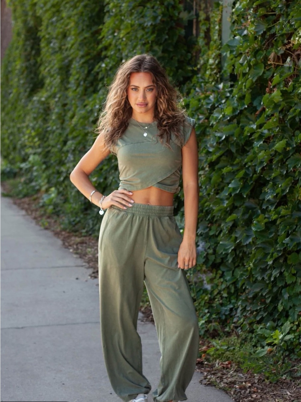 Free People Movement Hot Shoot crossover set so Small Green New